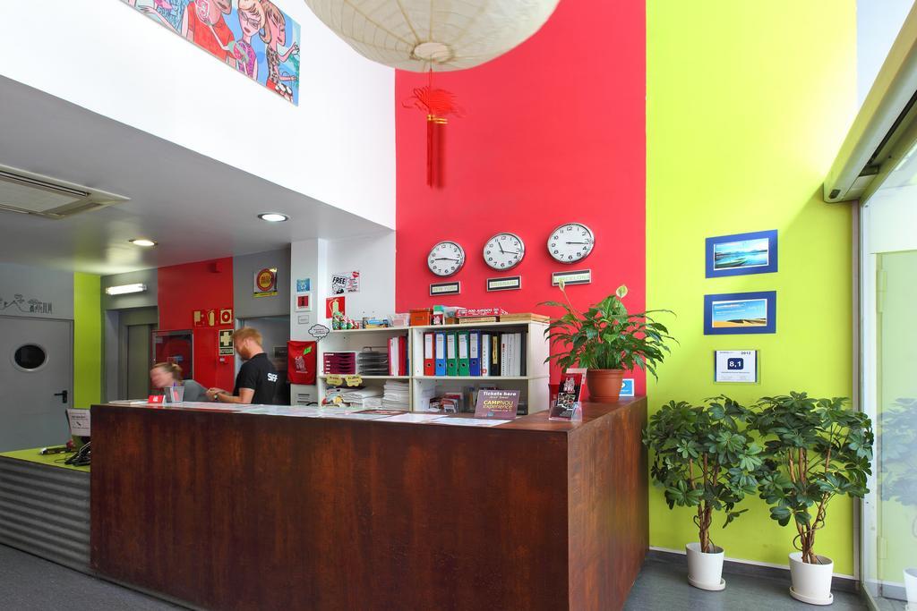 Hellobcn Youth Hostel Barcelona Bagian luar foto