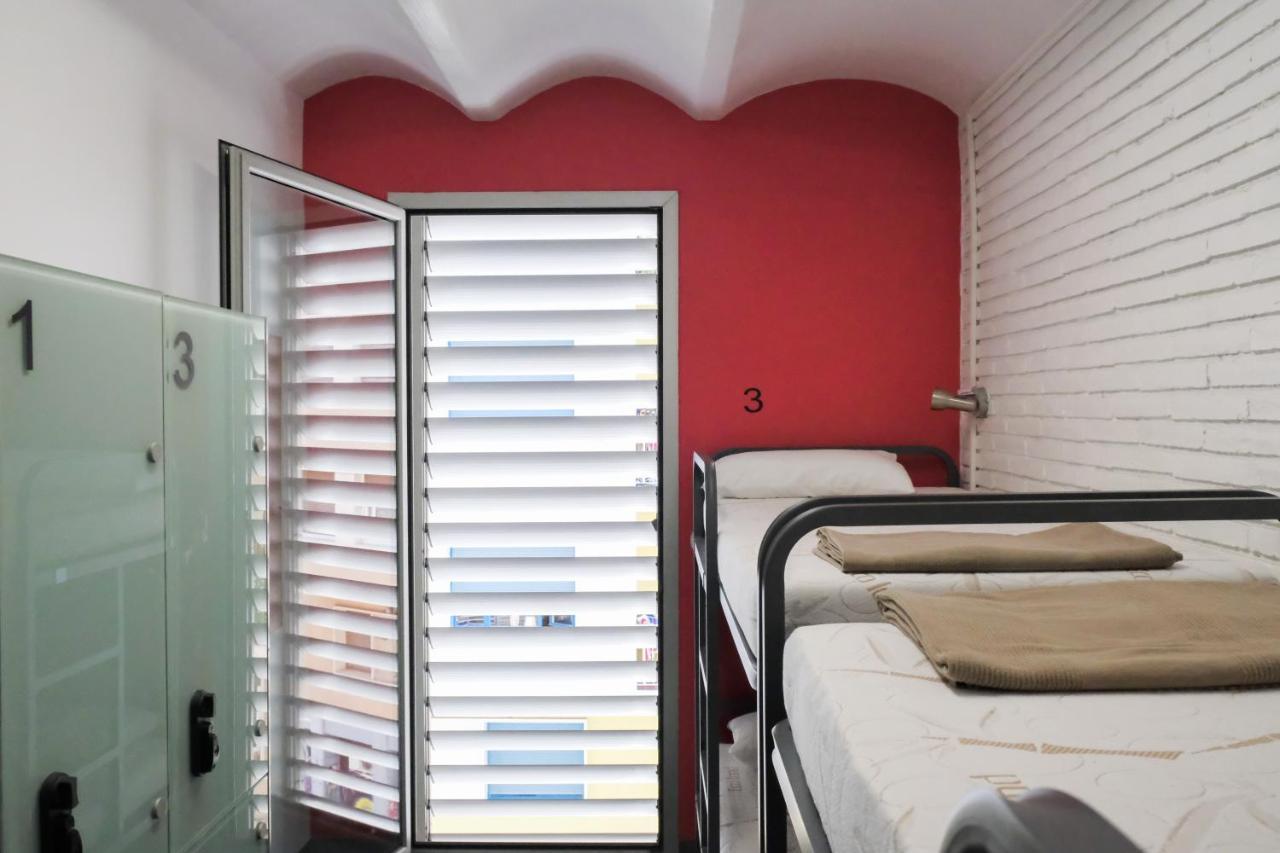 Hellobcn Youth Hostel Barcelona Bagian luar foto