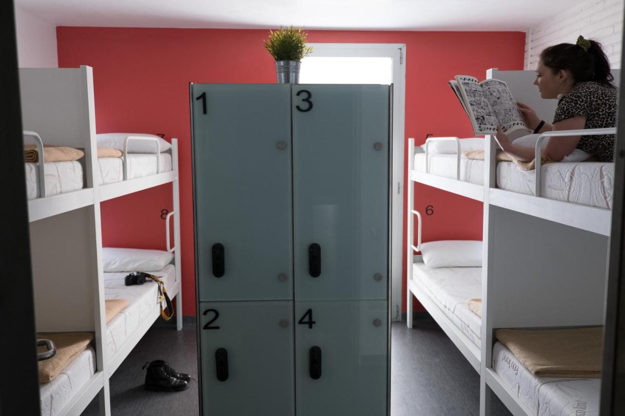 Hellobcn Youth Hostel Barcelona Bagian luar foto